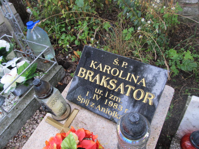 Karolina Braksator  1983 Chęciny - Grobonet - Wyszukiwarka osób pochowanych