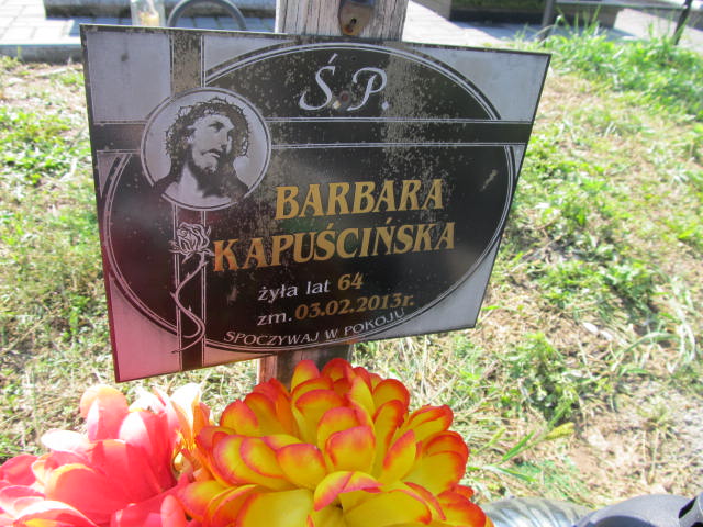 Barbara Kapuścińska  Chęciny - Grobonet - Wyszukiwarka osób pochowanych