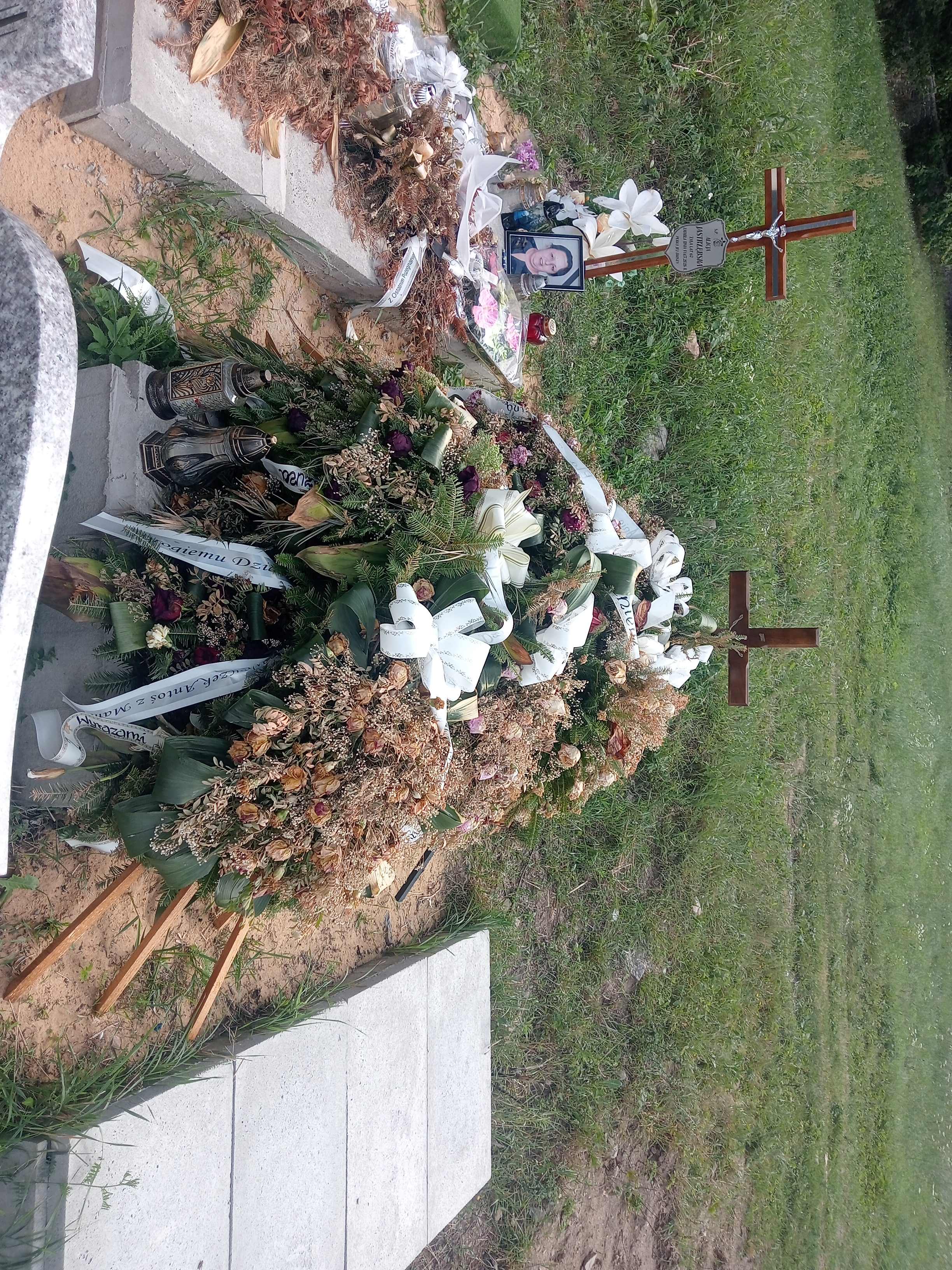 Grób Ryszard Bednarski