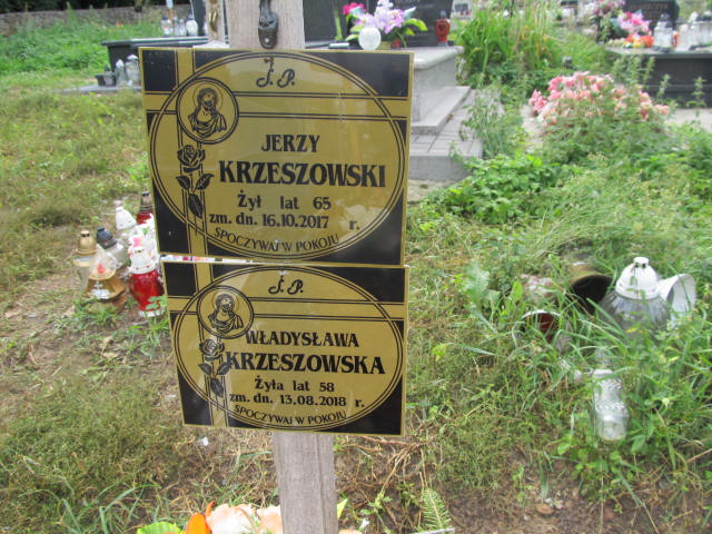 Grób Władysława Krzeszowska