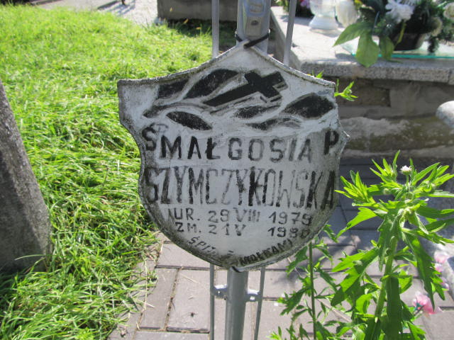 Małgorzata Szymczykowska 1979 Chęciny - Grobonet - Wyszukiwarka osób pochowanych